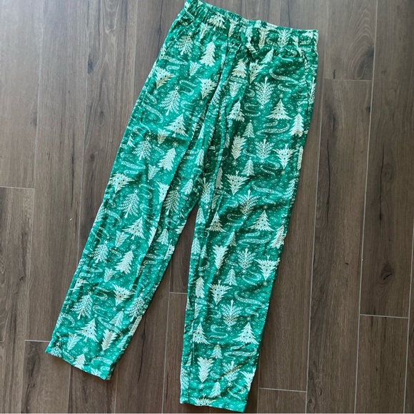 Christmas Pajama Bottoms | Woman’s Size Medium - Picture 2 of 4